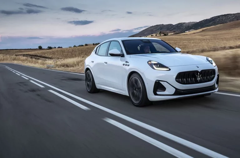El Maserati Grecale Folgore equipará unos neumáticos desarrollados a medida por Bridgestone