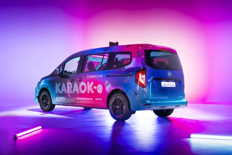 El modelo de Nissan con karaoke incorporado