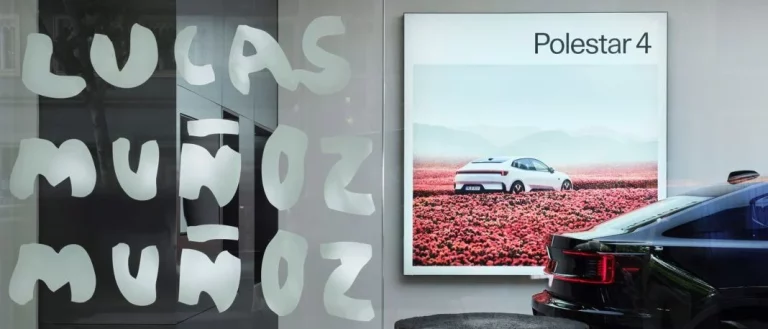 Polestar: el arte se cuela en el showroom