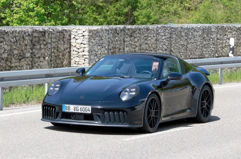 Con este 992.2, el 28 de mayo empieza una nueva era en Porsche