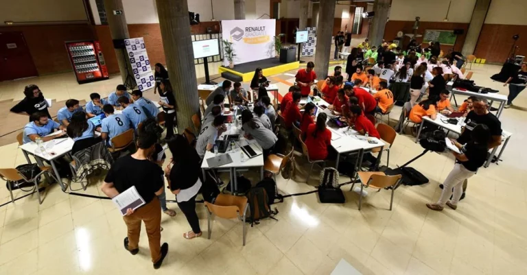 Si eres alumno STEM, hay una marca de coches que te busca