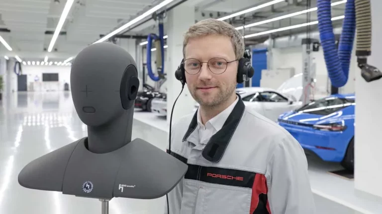 Porsche recurre a Sam, una cabeza artificial. ¿Para qué sirve?