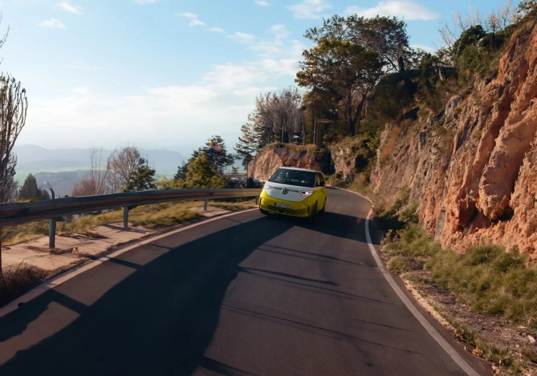 VOLKSWAGEN-ID.-BUZZ2