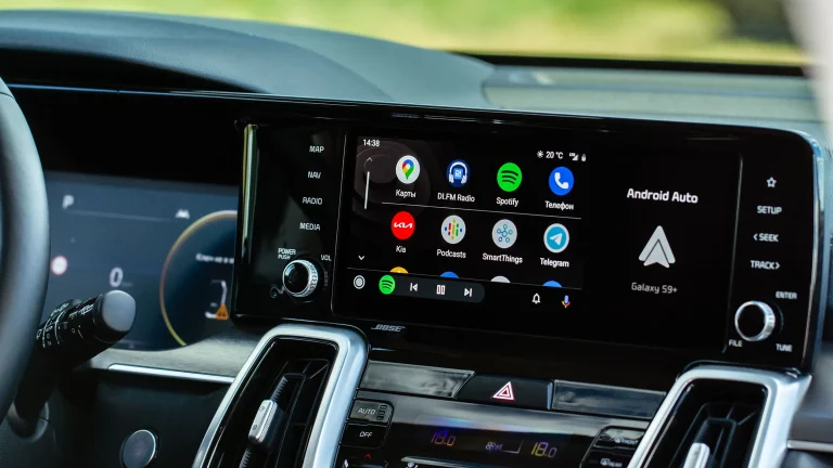 Android Auto estrena función que deja por los suelos a Apple CarPlay
