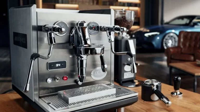 La cafetera soñada por todo petrolhead
