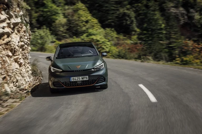 Primera prueba del Cupra Born VZ: Un eléctrico afinado por Jordi Gené
