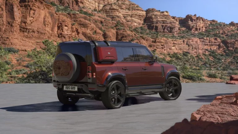 El Land Rover Defender 2025 Sedona Edition, abanderado de la nueva gama Defender