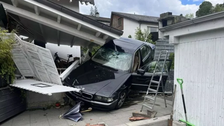 Si te llevas mal con tu vecino, puedes hacer lo que el dueño de este BMW Serie 7 en Suiza