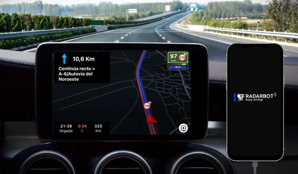 radarbot carplay 03 Motor16