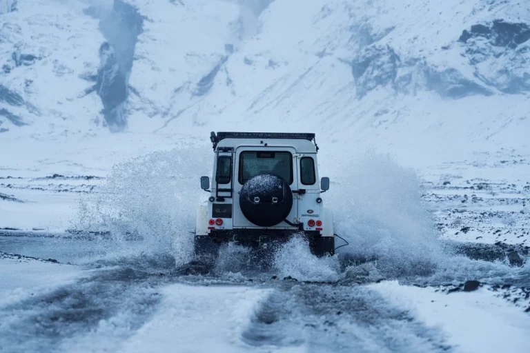 Glohh ha creado los pilotos más chulos para el Land Rover Defender