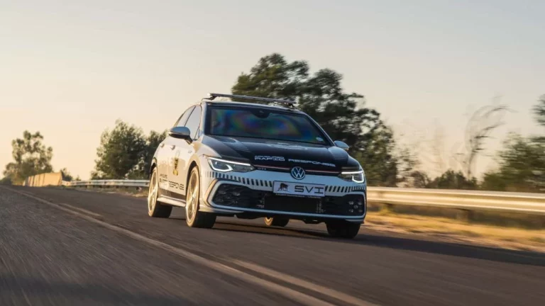 Este es el Volkswagen Golf GTI más seguro del mundo. Y es que está acorazado
