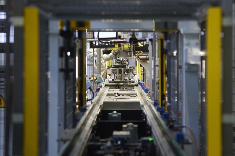 No habrá gigafactoría de Renault en España «hasta que haya clientes interesados»