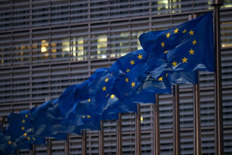 La Unión Europea impondrá aranceles del 25% a los vehículos eléctricos chinos