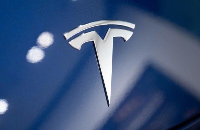 A Tesla le han robado su más preciado secreto. Y por eso hay demanda de por medio