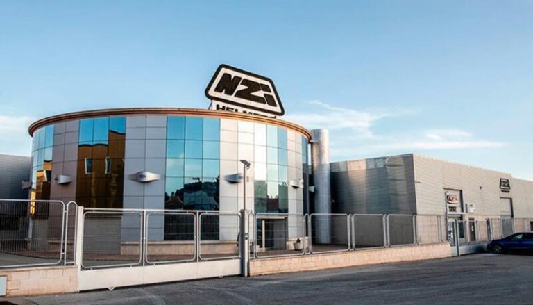 NZI Helmets, el fabricante de cascos de moto, da el salto a BME Growth