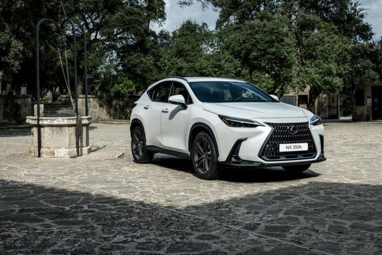 Toyota se prepara para el lanzamiento de un vehículo eléctrico autónomo en China en 2025