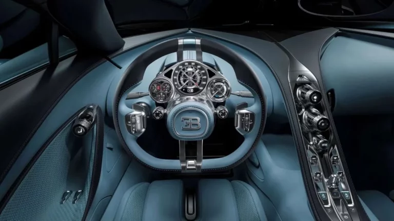 Uno de los símbolos del Bugatti Tourbillon fue utilizado por Citroën hace 20 años