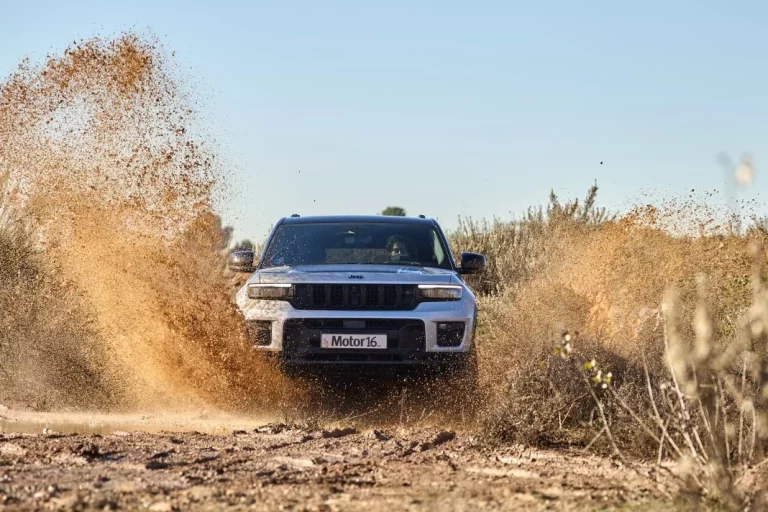 Prueba del Jeep Grand Cherokee 4xe Trailhawk: ¿El mejor Jeep de todos los tiempos?