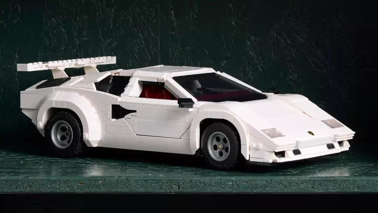 El Lamborghini Countach ya tiene una nueva versión de Lego