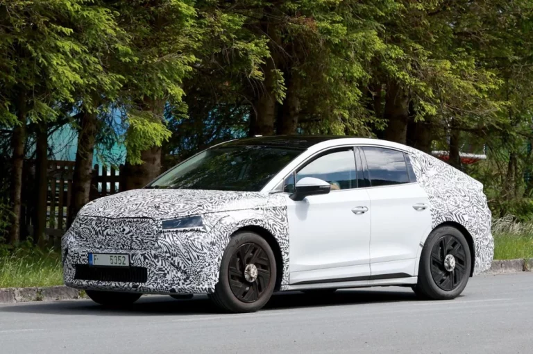 Skoda prepara la actualización del Enyaq