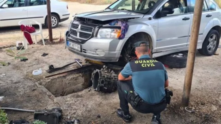 El motivo por el que un mecánico podría acabar entre rejas por usar el coche de un cliente