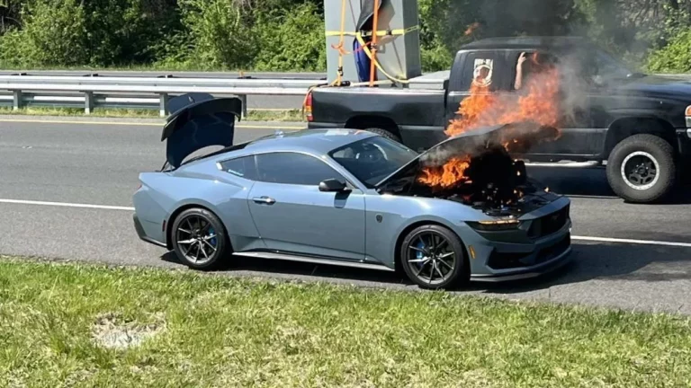 El nuevo Mustang que se incendia si metes mal un cambio mientras conduces