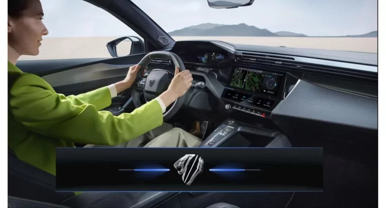 Peugeot lleva todos sus modelos al ‘universo’ ChatGPT