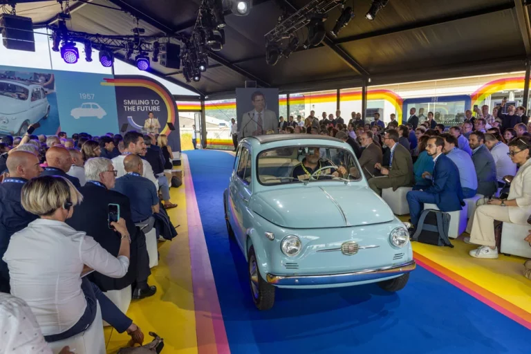 Fiat celebra 125 años de innovación y pasión por la movilidad