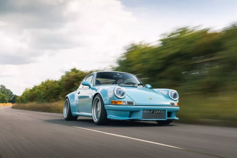 Thornley Kelham se sale con este Porsche 911 que cuesta una fortuna