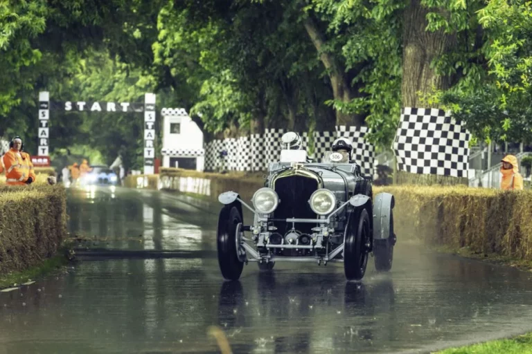 Bentley Mulliner Speed Six Continuation Series: un homenaje a la historia con tecnología de vanguardia