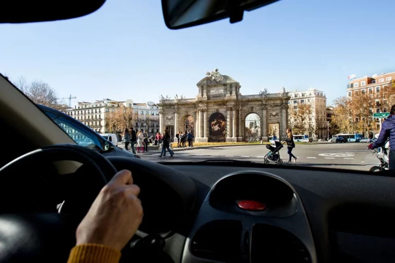 La compañía de transportes que se hizo de oro con Karol G y sus conciertos en Madrid