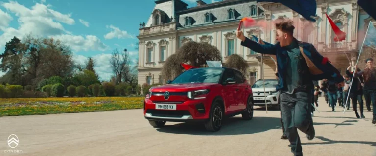 La campaña con la que el Citroën ë-C3 quiere iniciar una nueva revolución francesa