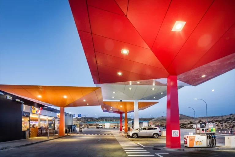 ¿Quieres ganar un millón de euros? Pasa por la gasolinera