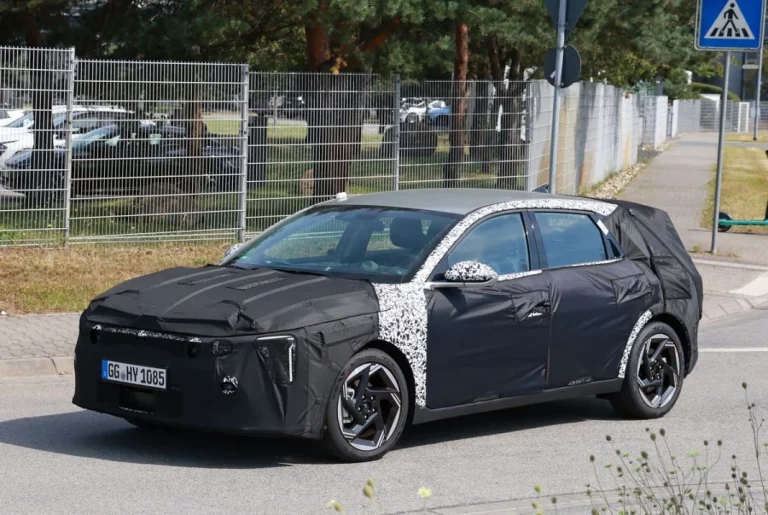 El sucesor del Kia Ceed se pone en marcha