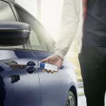 No importa que tu teléfono sea Android o iOS: así puedes llevar las llaves de tu coche en tu smartphone