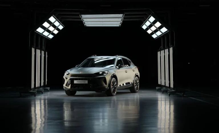Así se produce el nuevo Cupra Formentor, resumido en 40 segundos