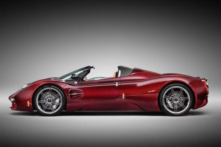 Pagani Utopia Roadster: Con techo rígido, con capota o a cielo abierto