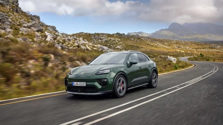 El Porsche Macan 2024 recibe dos nuevas versiones en su gama