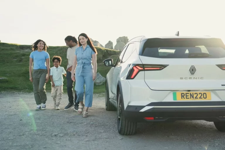 El coche de la felicidad: si lo compras y después rompes con tu pareja te devuelven el dinero