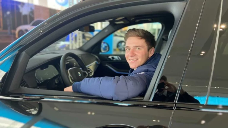 Remco Evenepoel, el medalla de bronce en el Tour de Francia que comparte coche con los jugadores del Real Madrid