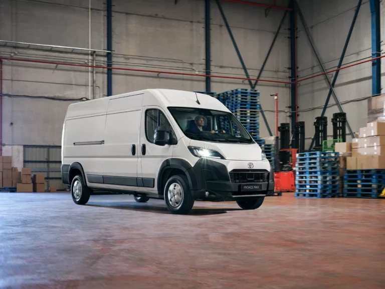 Toyota Proace Max, un gigante para trabajar