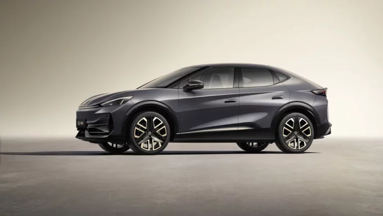 Con el ID.UNYX Volkswagen utiliza al Cupra Tavascan para conquistar China