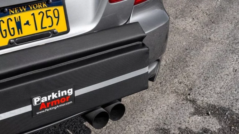 Con este accesorio viral evitan que te rocen el coche cuando lo dejas aparcado en la calle