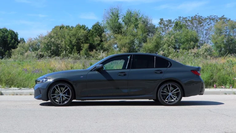 Prueba del BMW 320 d: Otro diésel que acabaremos echando de menos