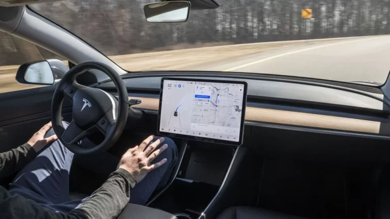 La tasa de accidentes del Autopilot de Tesla no es tan baja como podría pensarse