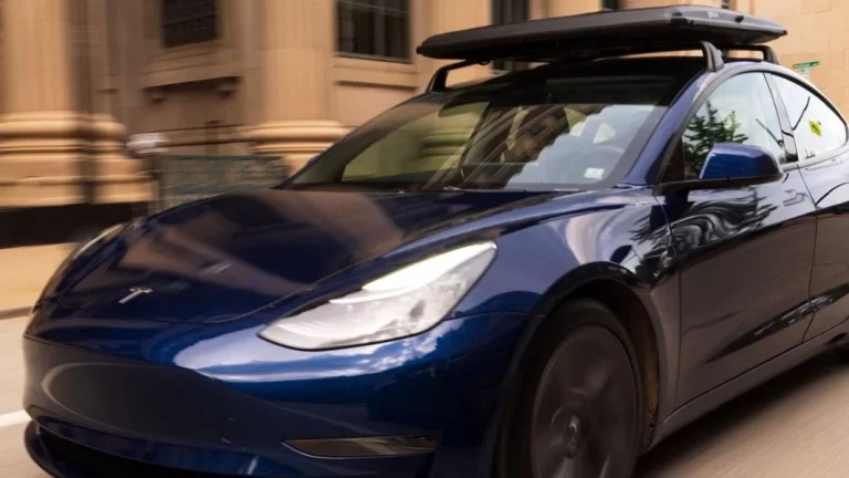 El increíble invento para cargar tu coche con el sol