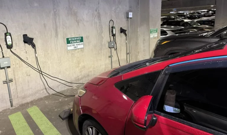 Icing, así se define la nueva multa que tiene que ver con la movilidad eléctrica