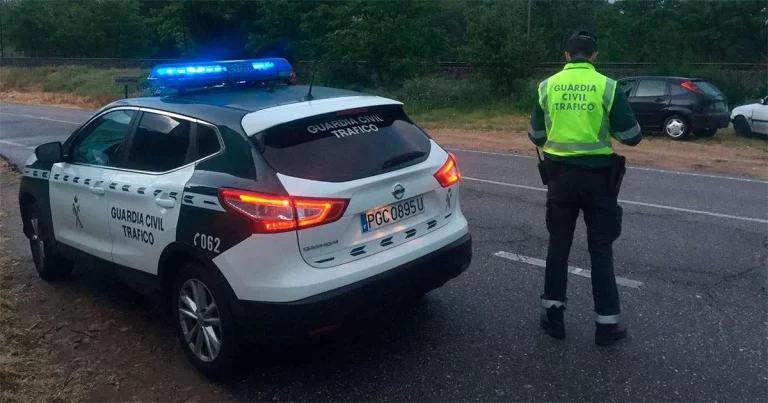 La frase que jamás debes decir a la Guardia Civil de Tráfico cuando te para por una infracción