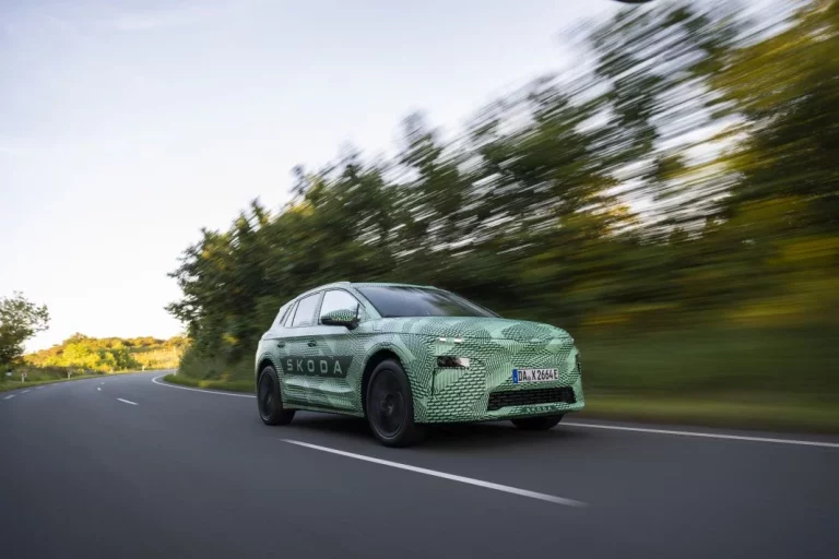 Skoda Elroq: El hermano menor del Enyaq muestra su aspecto definitivo