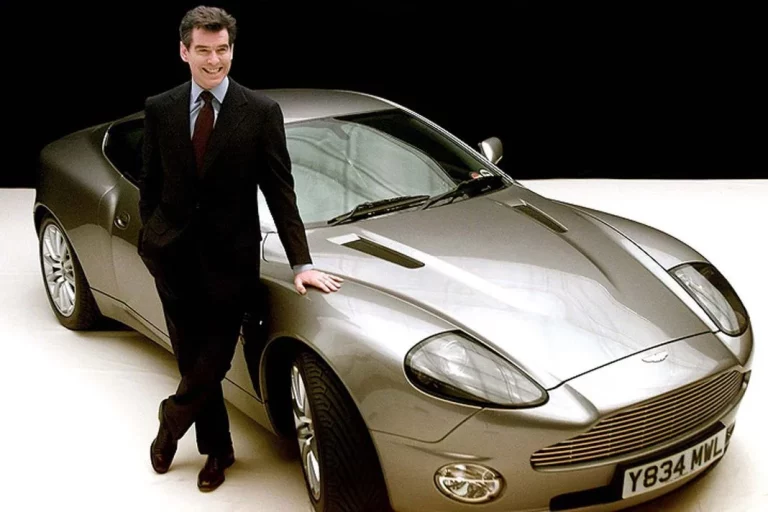 Siéntete James Bond al comprar su Aston Martin Vanquish a buen precio